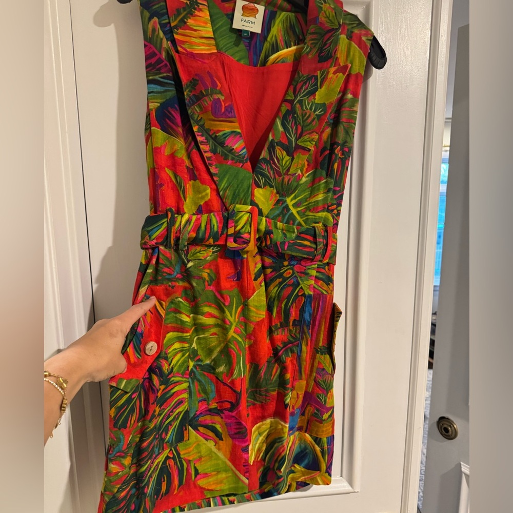 FARM Rio Red and Green Women’s Mini Dress with Tropical Print - Picture 3 of 8